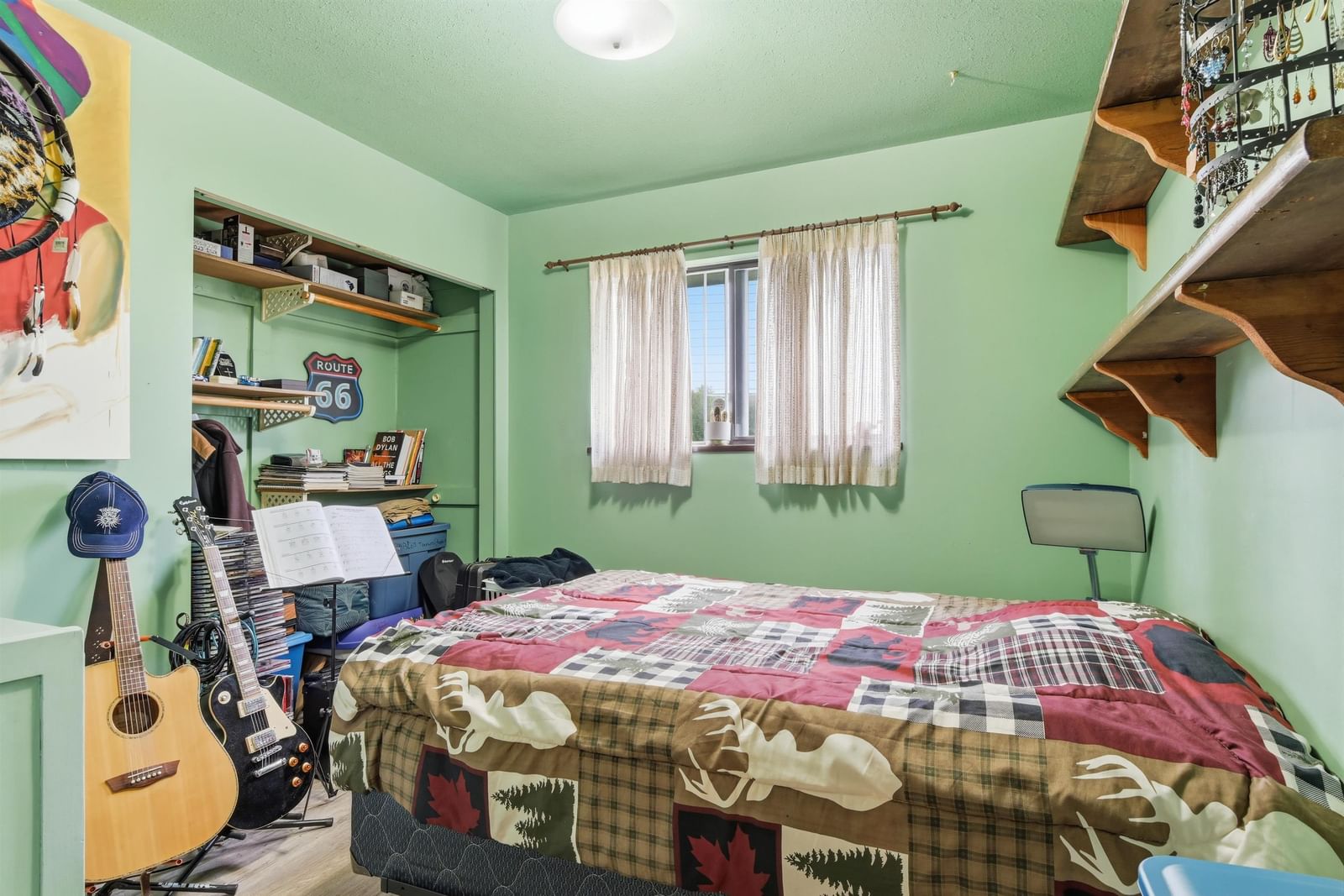 Listing Image 14