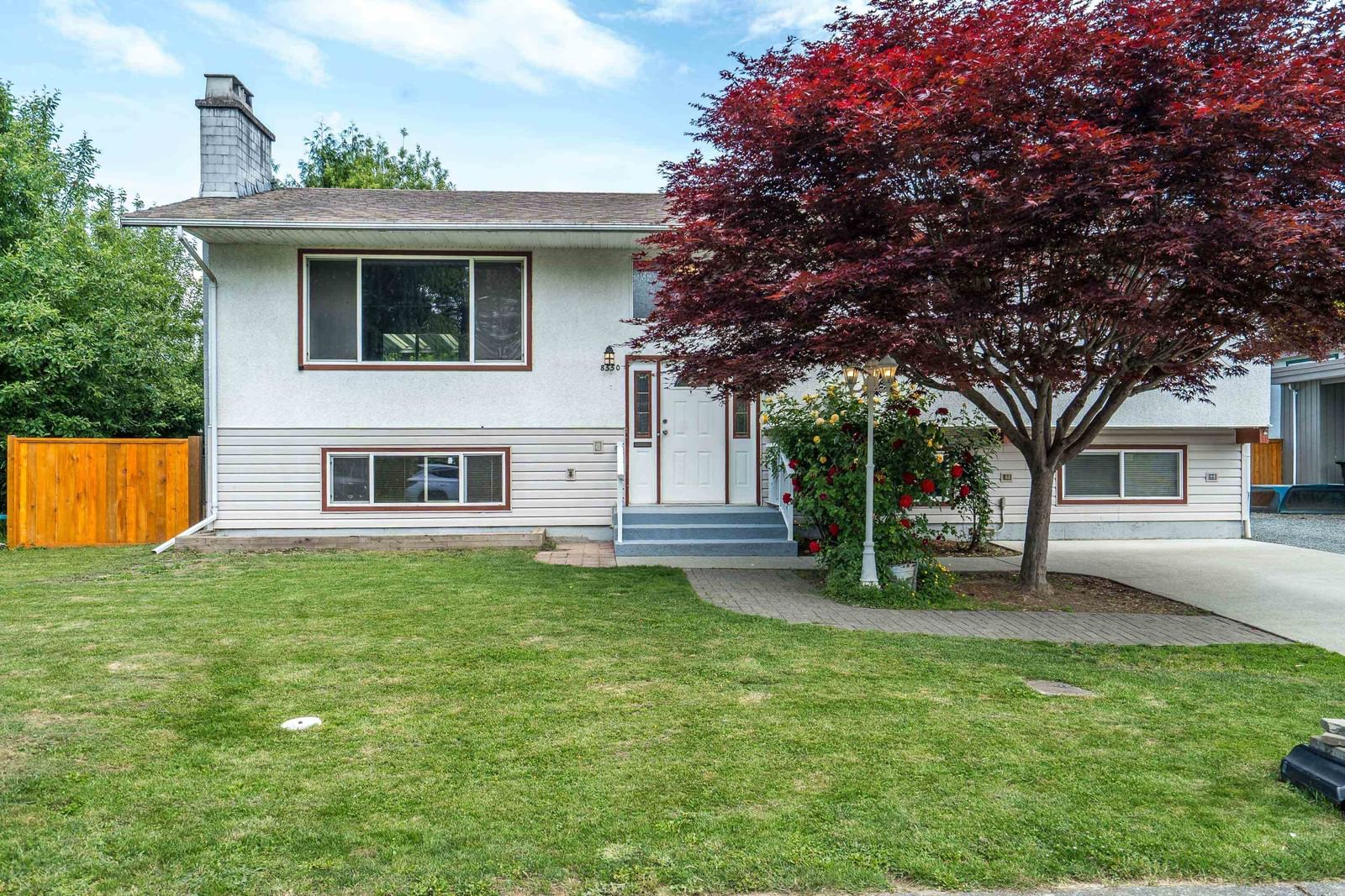 Listing Image 3