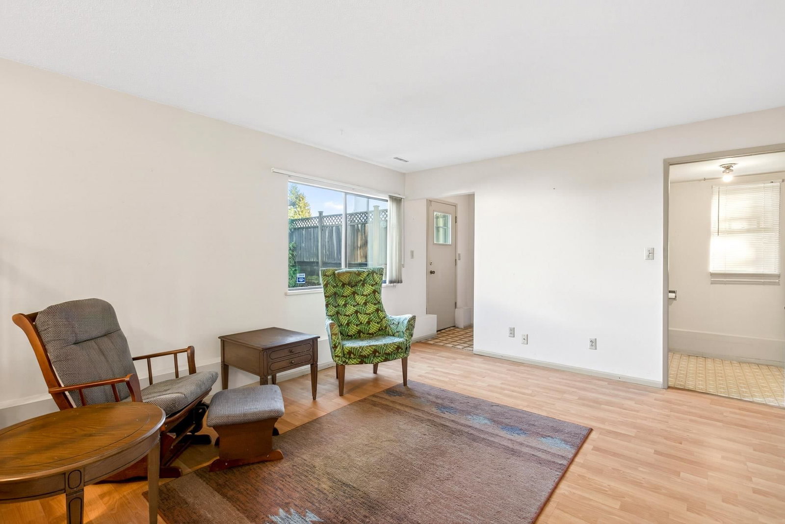 Listing Image 14