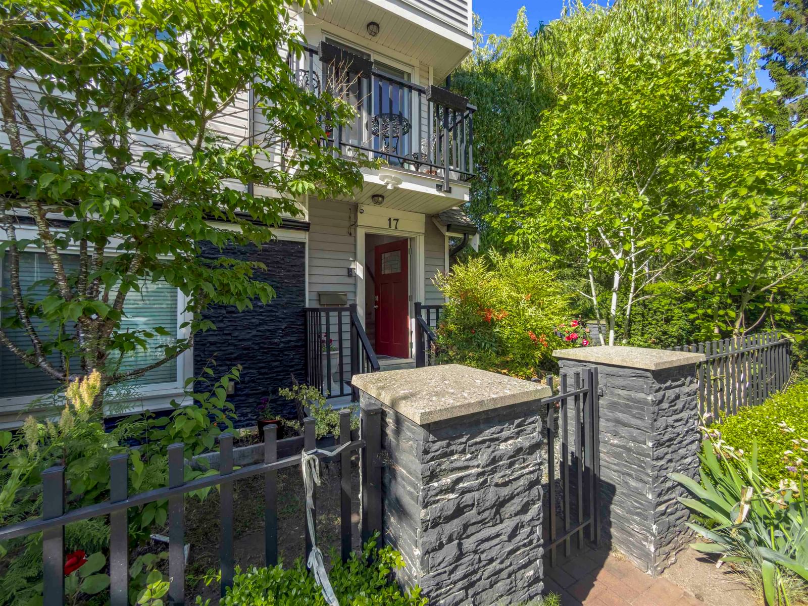 Listing Image 7