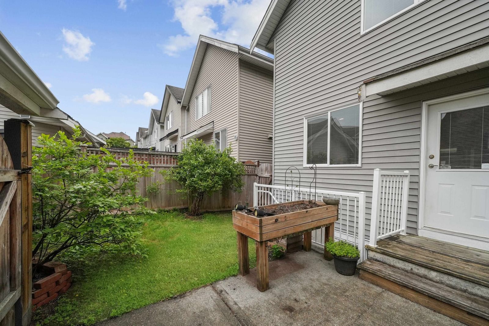 Listing Image 23