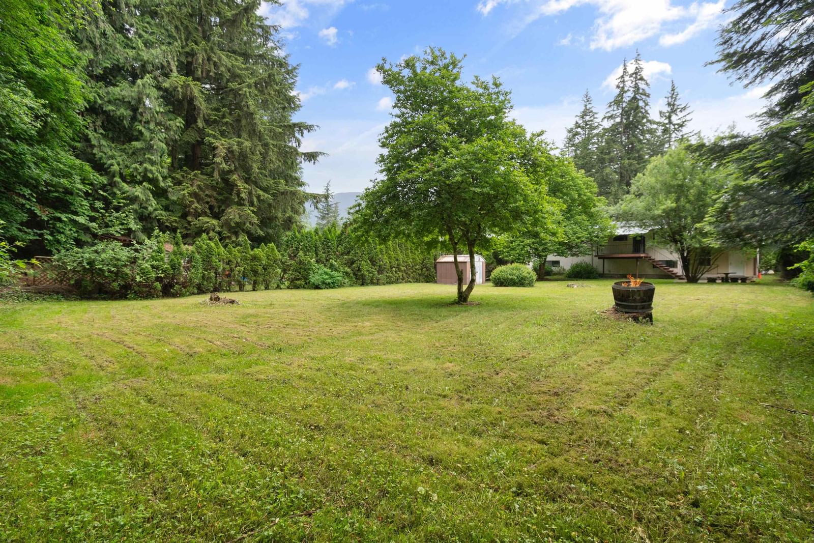 Listing Image 33