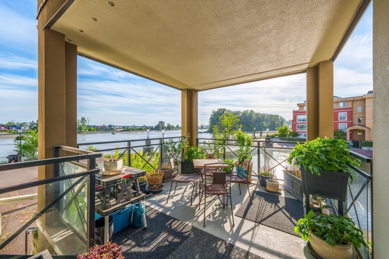 2 Renaissance Square #204, New Westminster, British Columbia