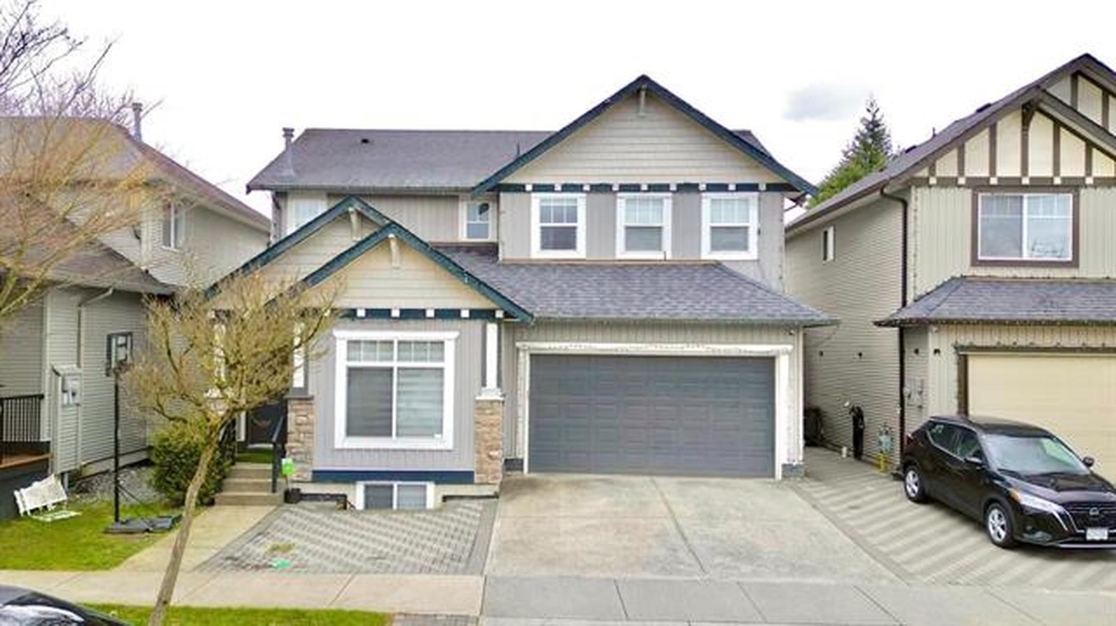 Listing Image 1