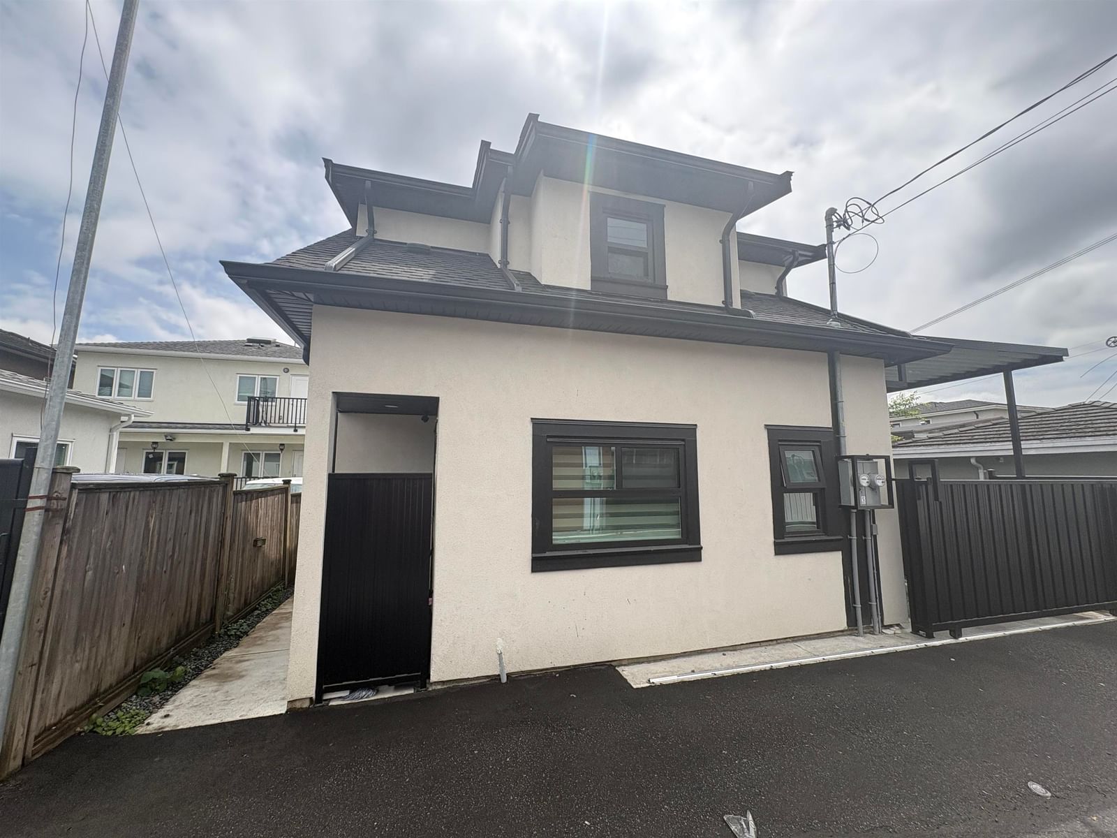 Listing Image 37
