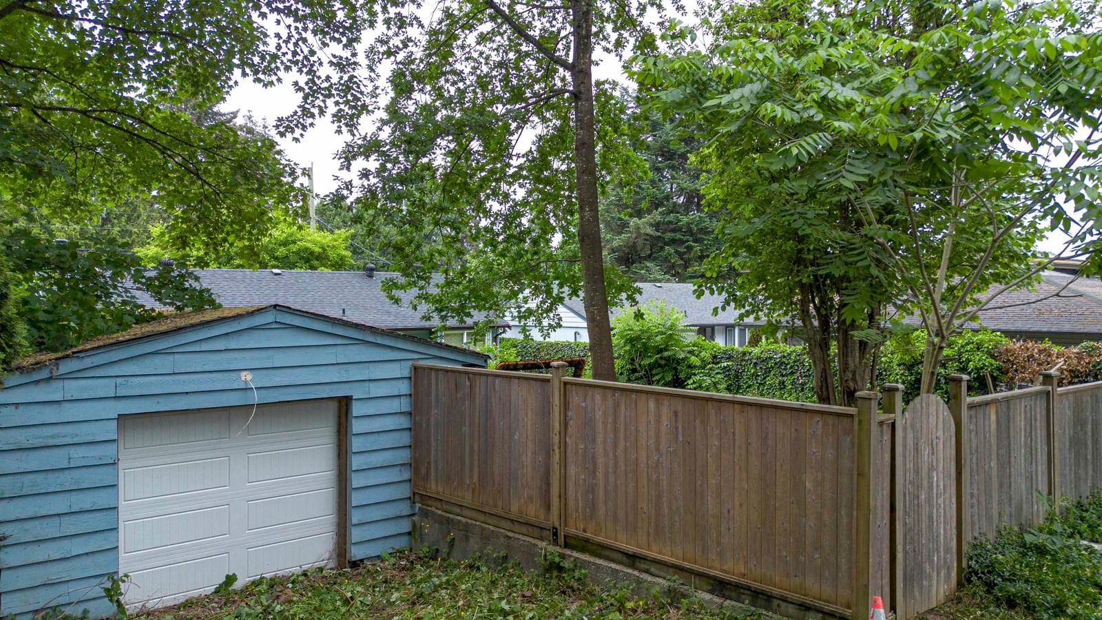 Listing Image 17