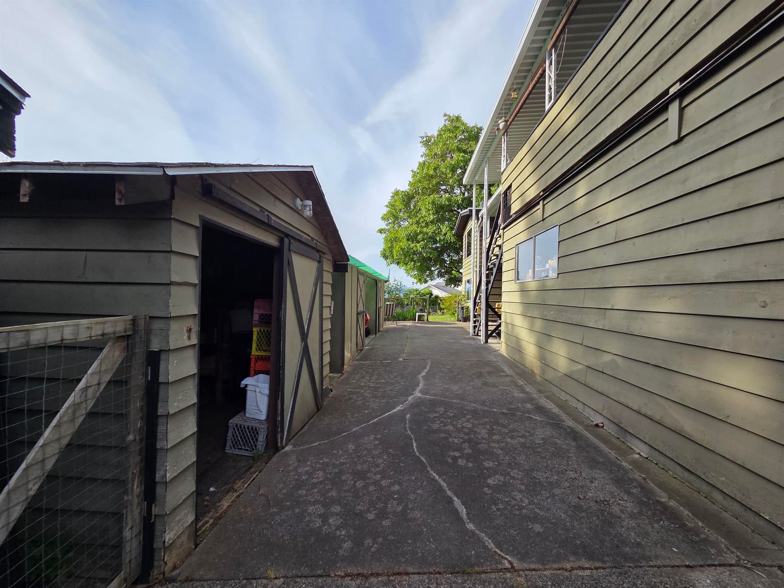 Listing Image 32
