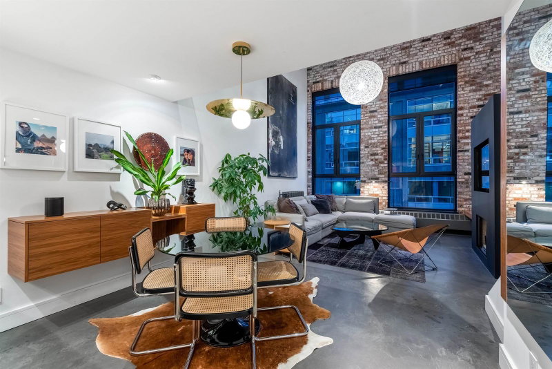 PH6 - 869 Beatty Street