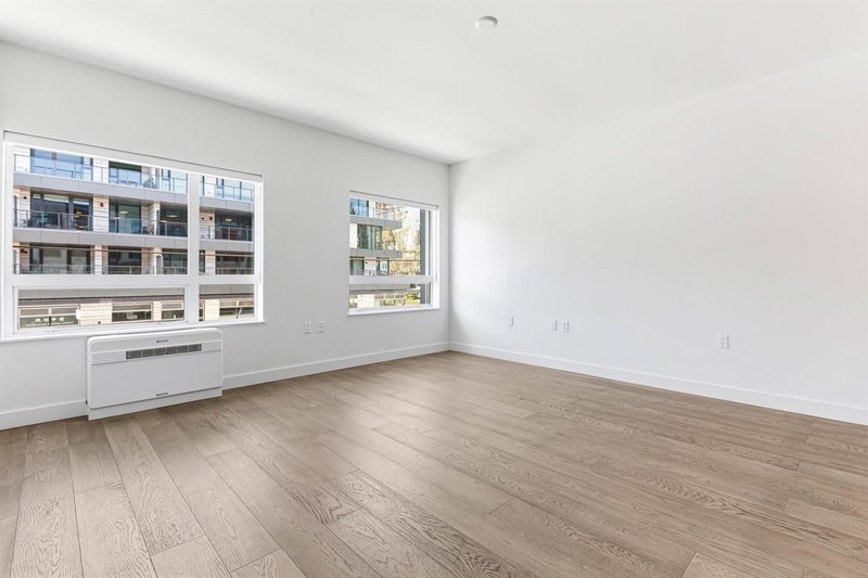 203 - 3590 39th Avenue W