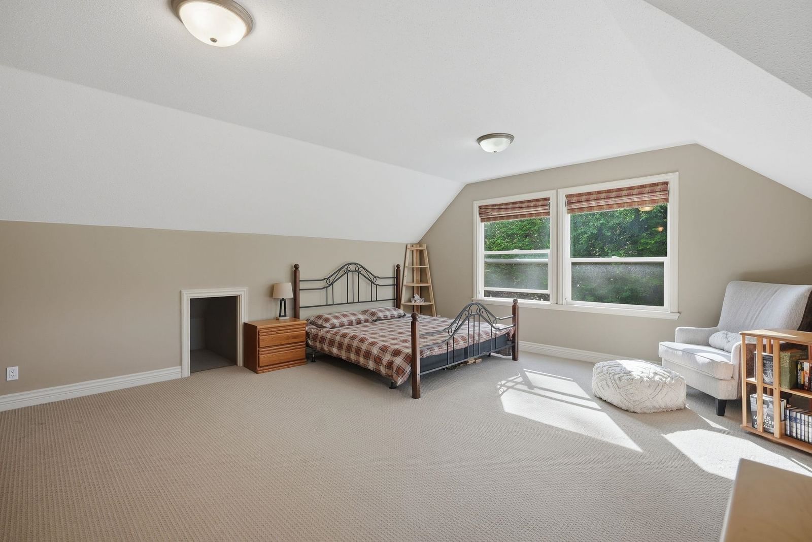 Listing Image 18