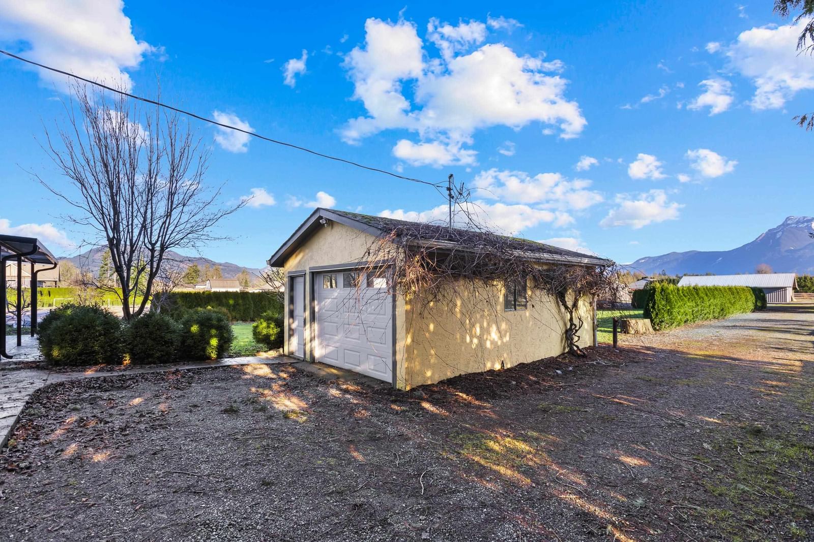 Listing Image 25