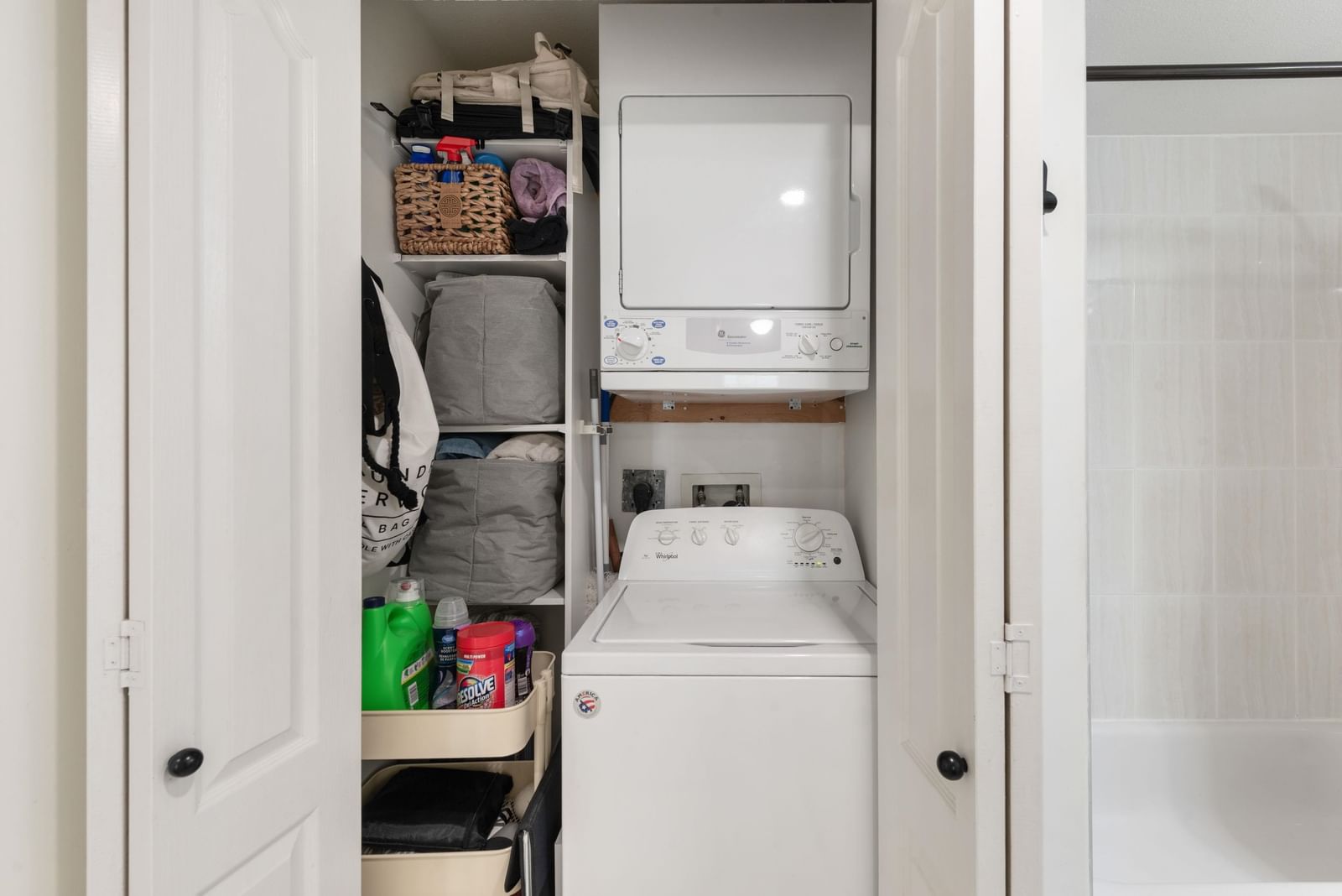 Listing Image 20