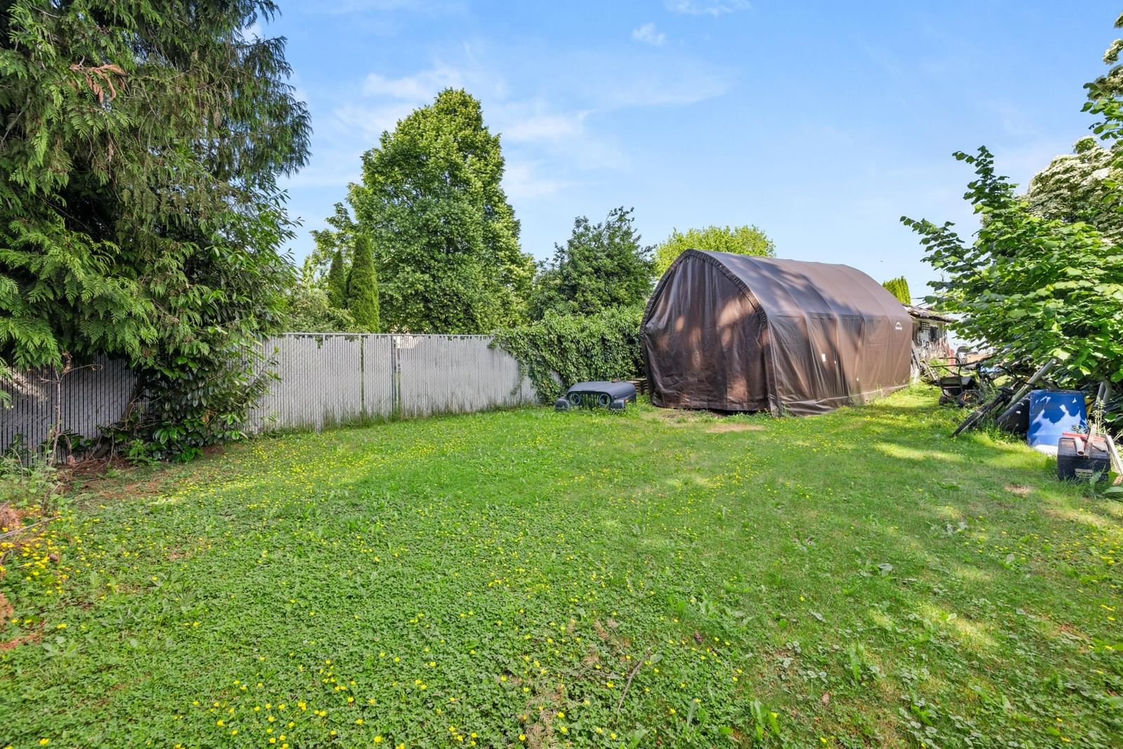 Listing Image 19