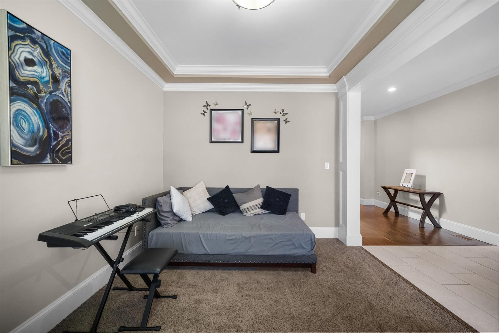Listing Image 17