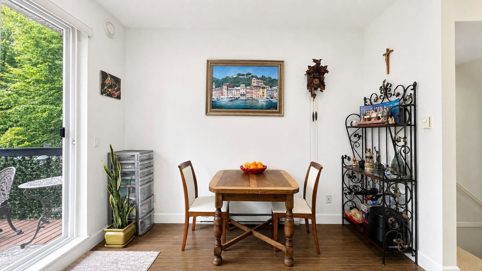 Listing Image 14