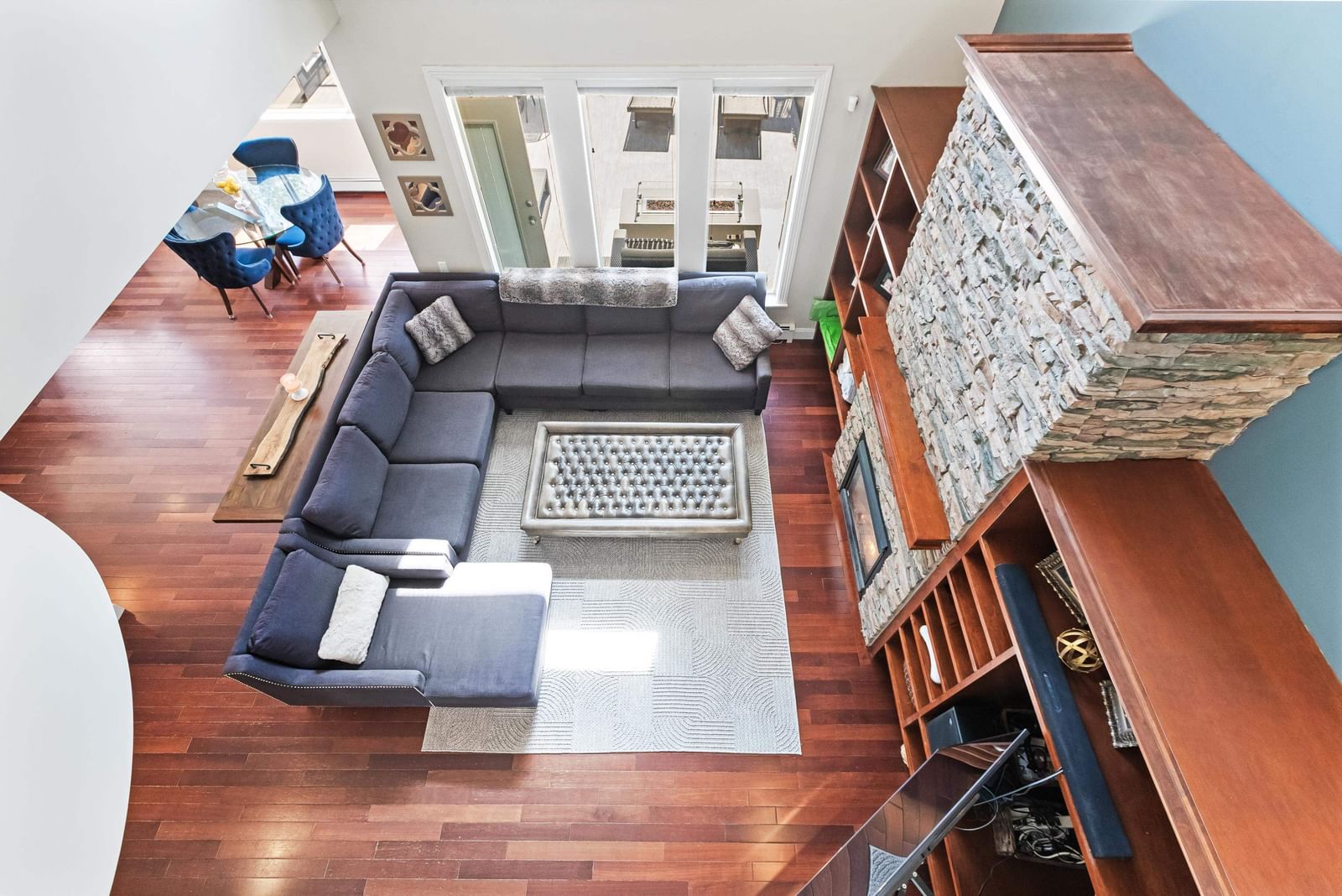 Listing Image 14