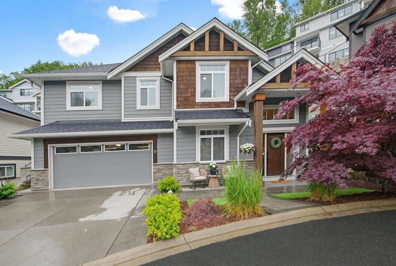 9 - 35259 Straiton Road