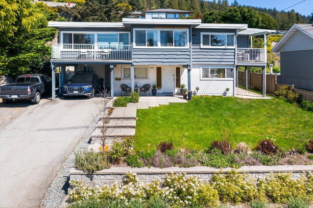 454 Monteray Avenue