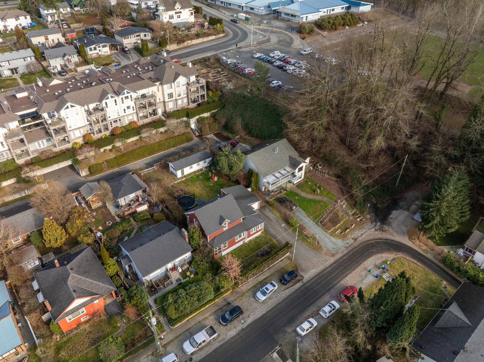 Listing Image 9