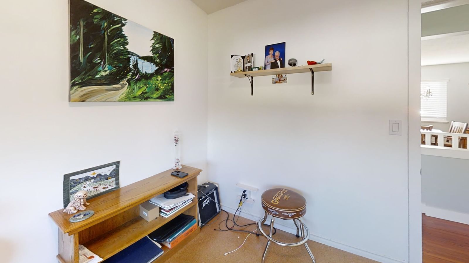 Listing Image 16