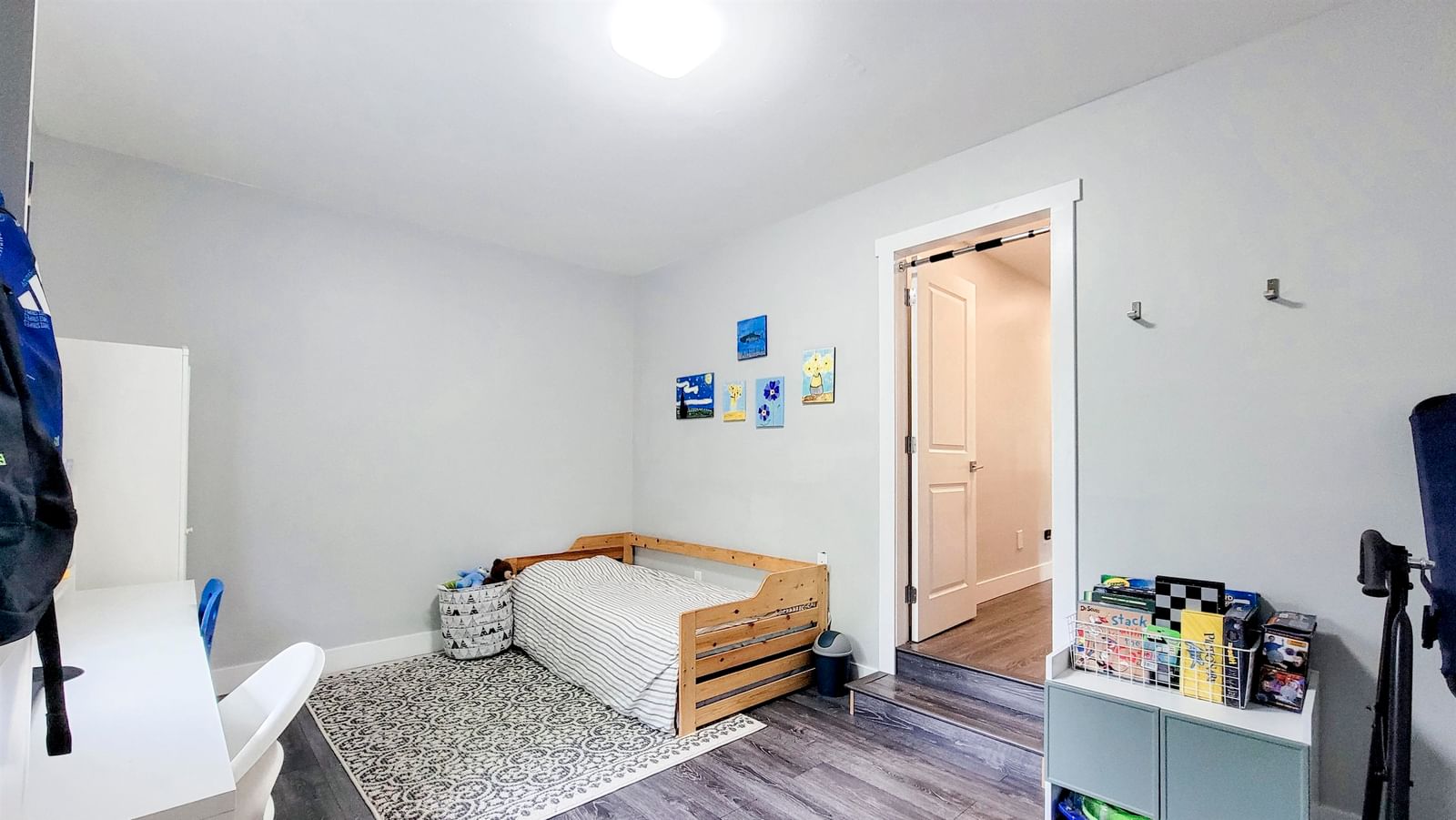 Listing Image 23