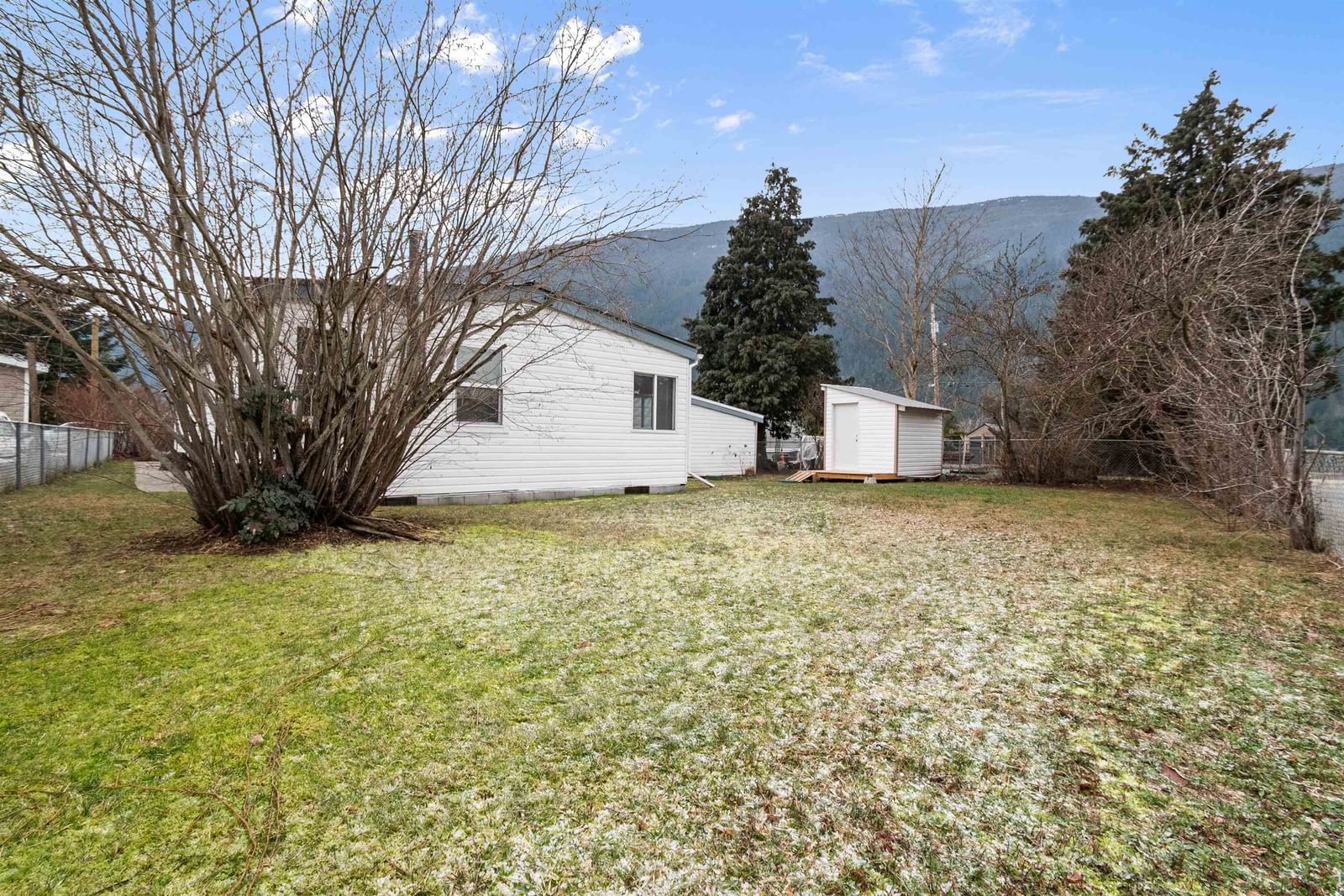 Listing Image 16