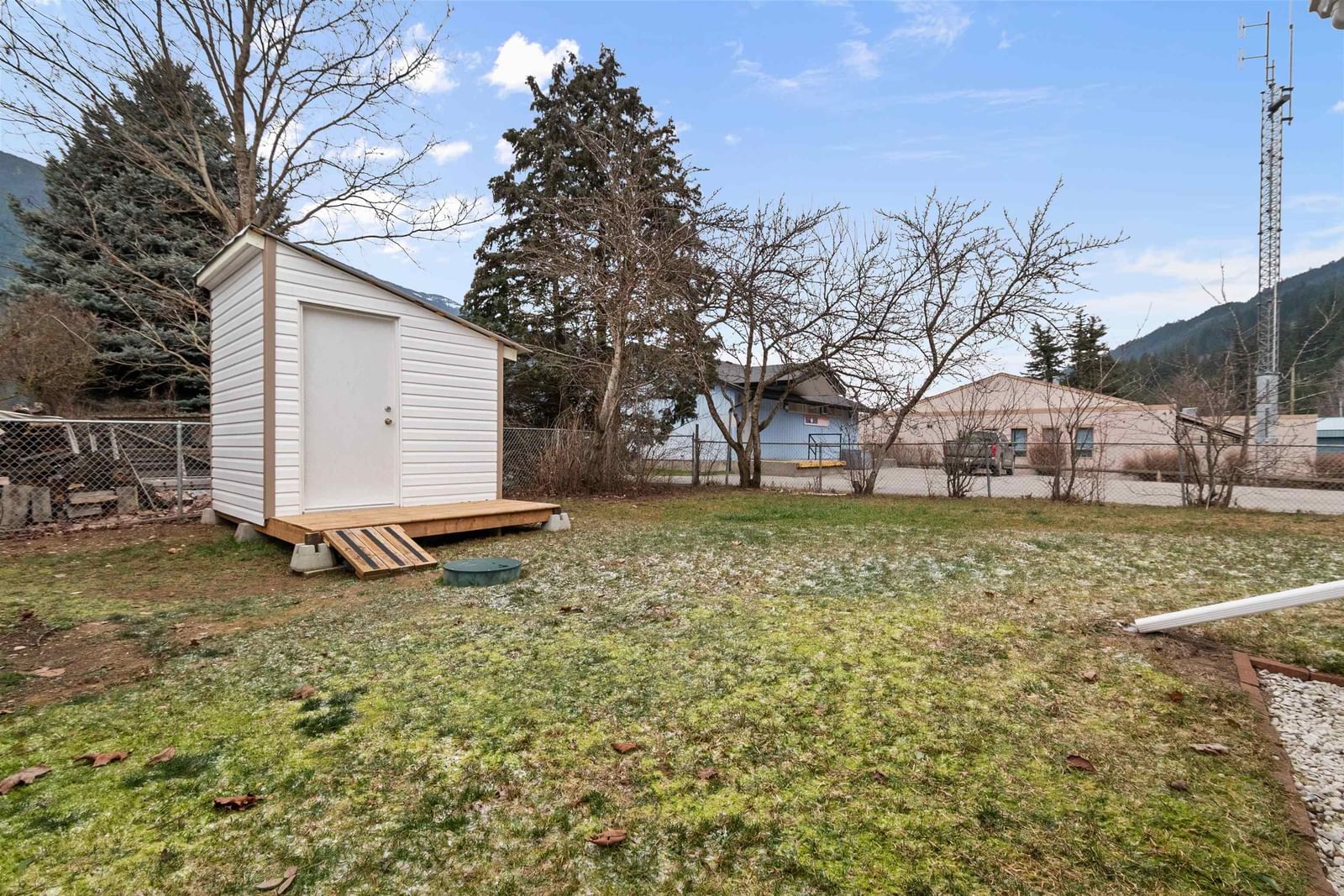 Listing Image 18