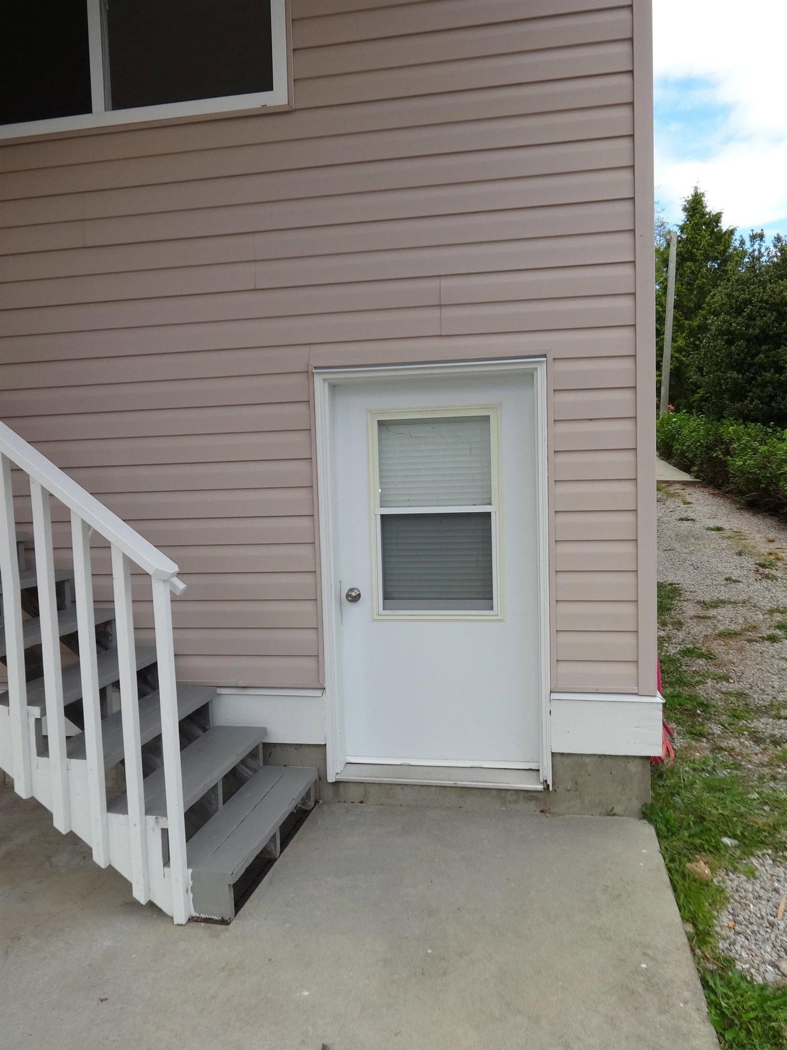 Listing Image 38