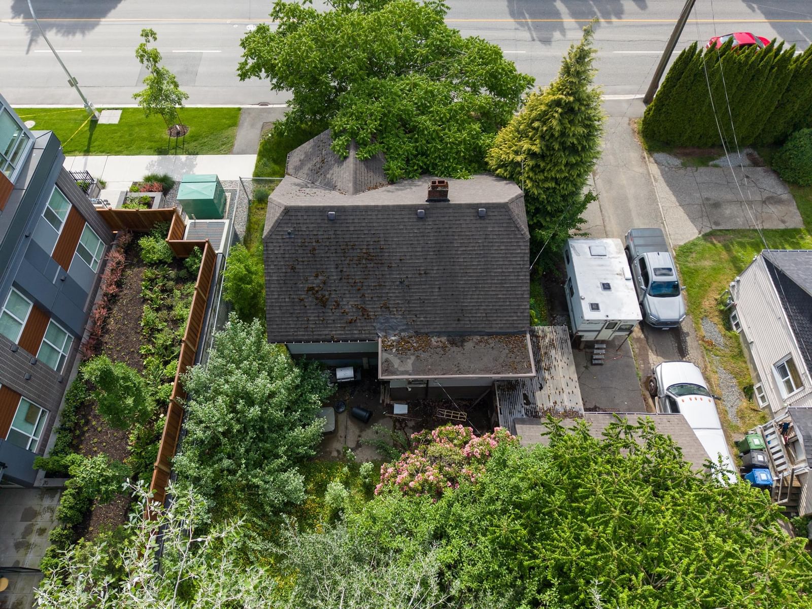 Listing Image 8