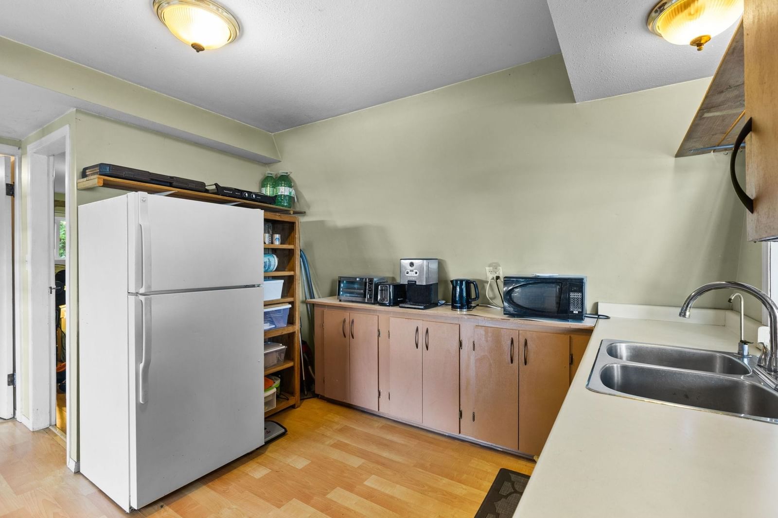 Listing Image 20