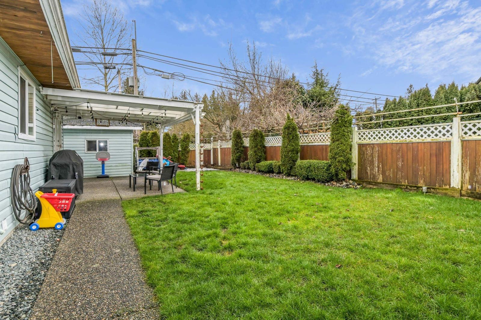 Listing Image 19