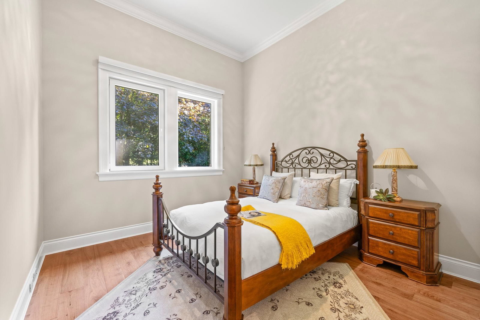 Listing Image 28