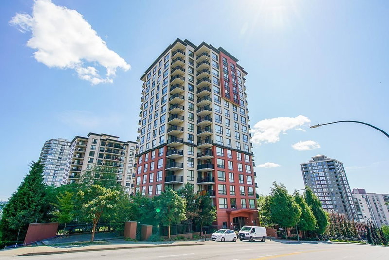 606 - 814 Royal Avenue