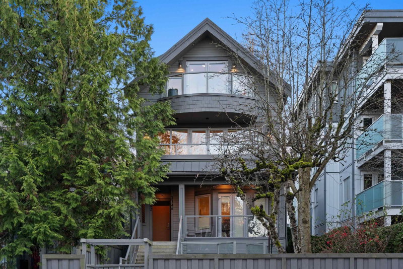 2142 1st Avenue W, Vancouver, British Columbia