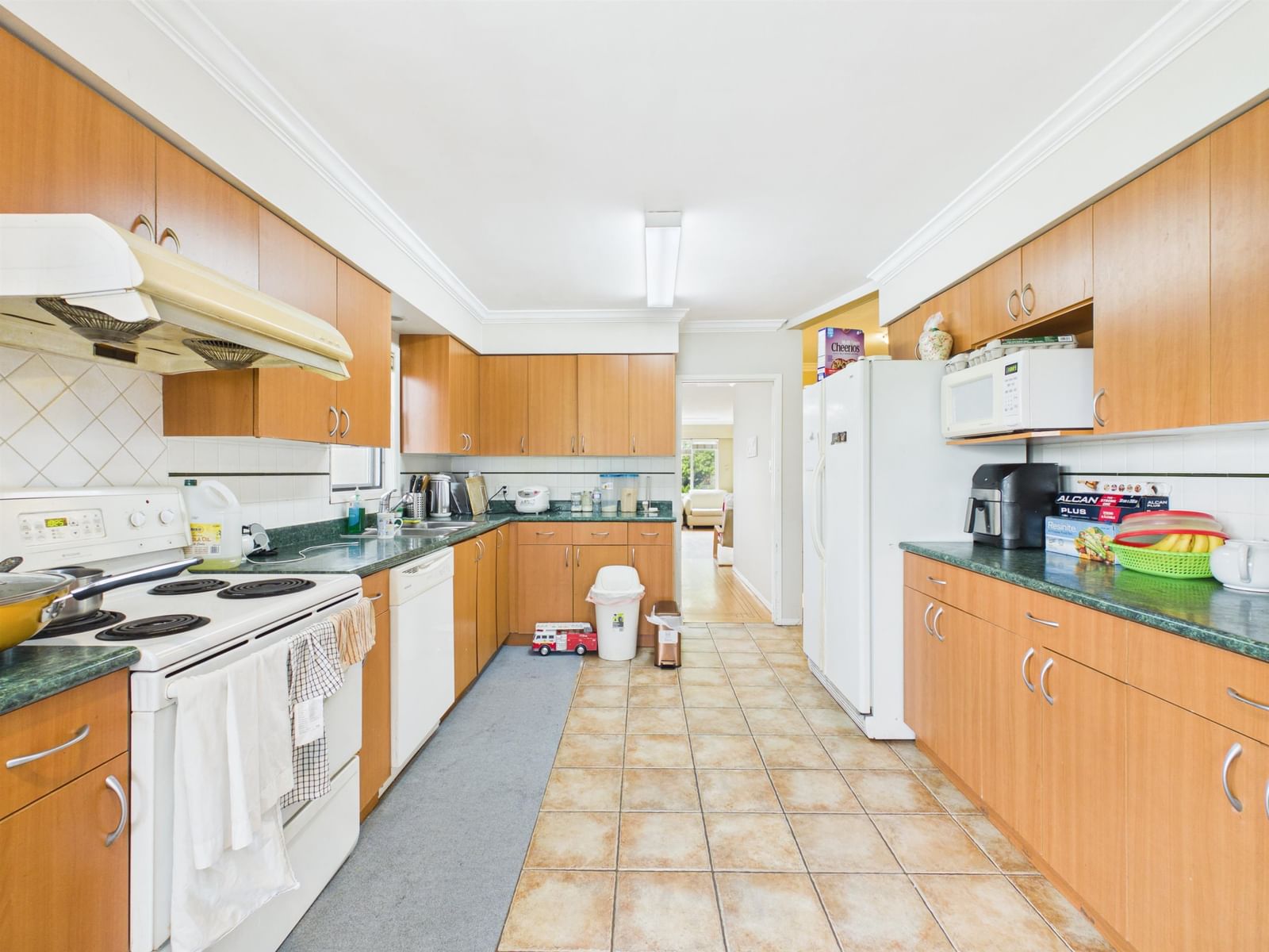 Listing Image 18