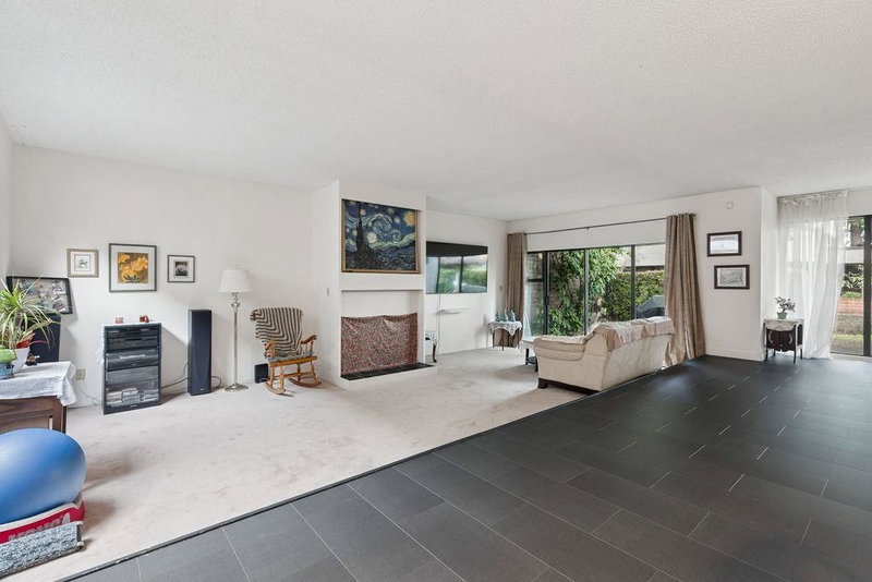 6626 Turnberry Crescent