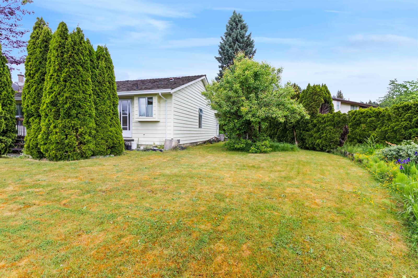 Listing Image 25
