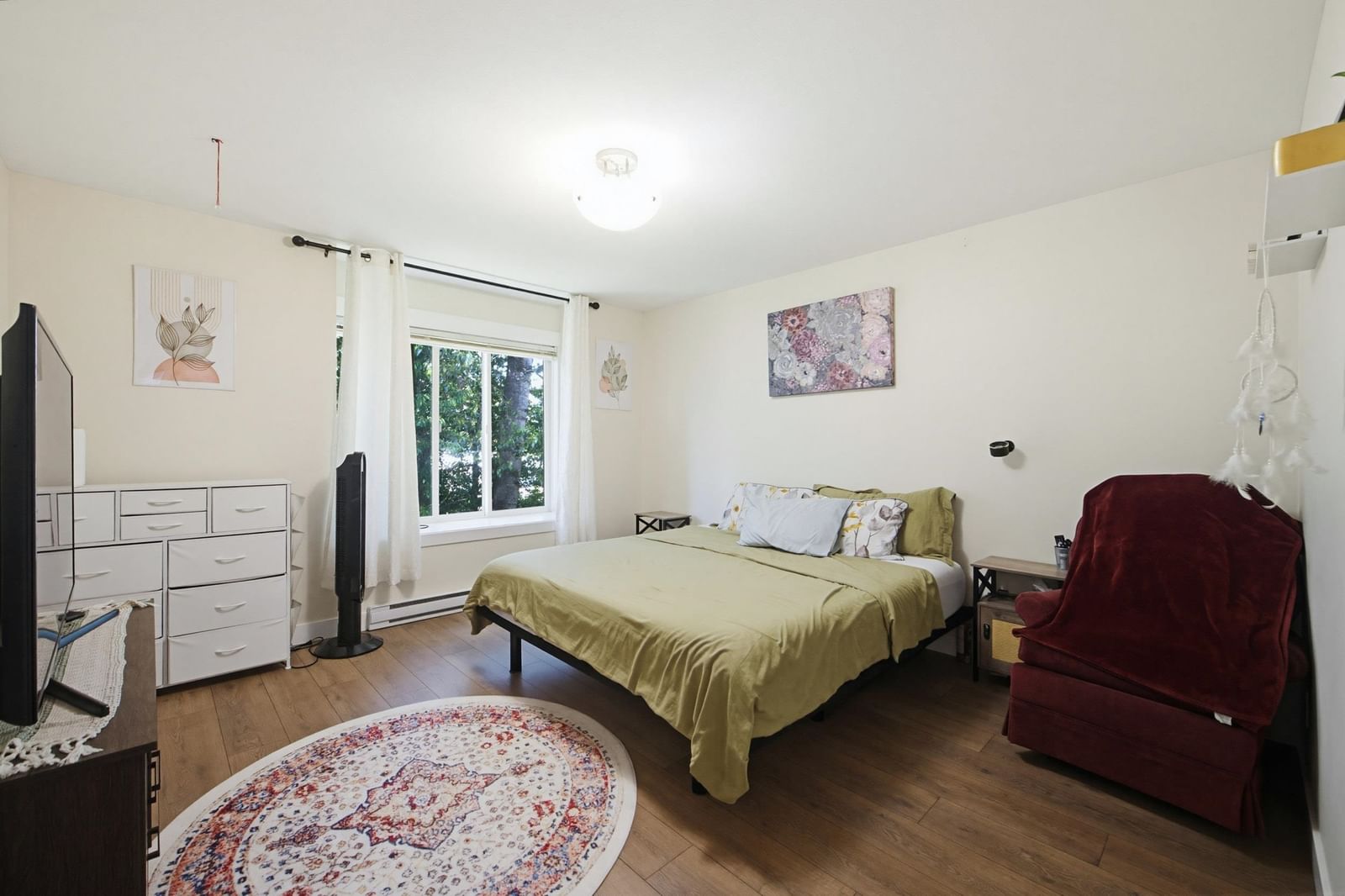 Listing Image 22