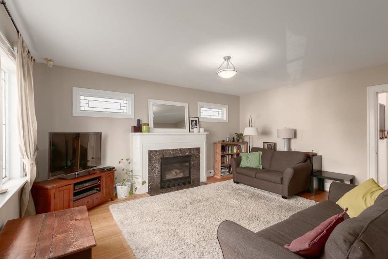 Upper - 3750 11th Avenue W