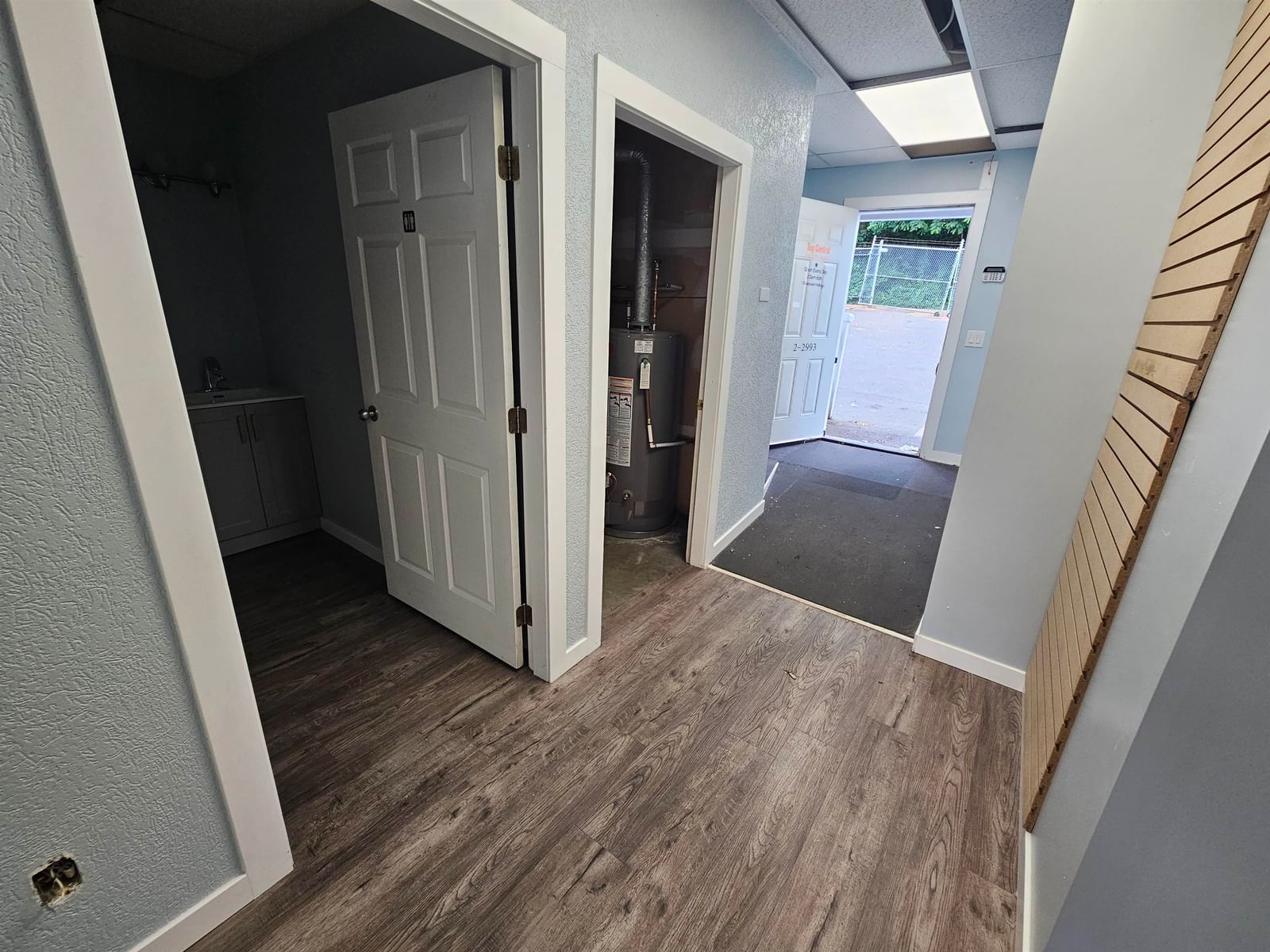 Listing Image 13