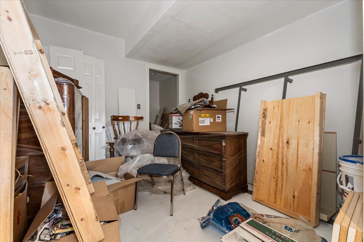 Listing Image 29
