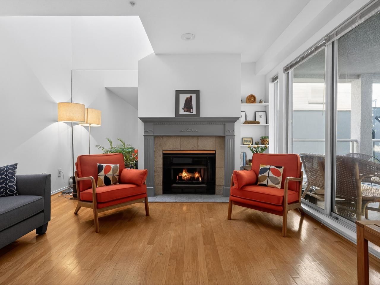 Listing Image 13