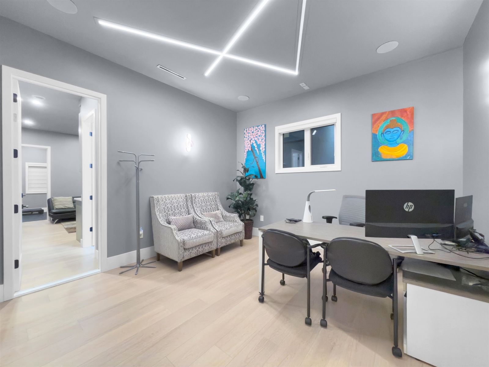 Listing Image 27