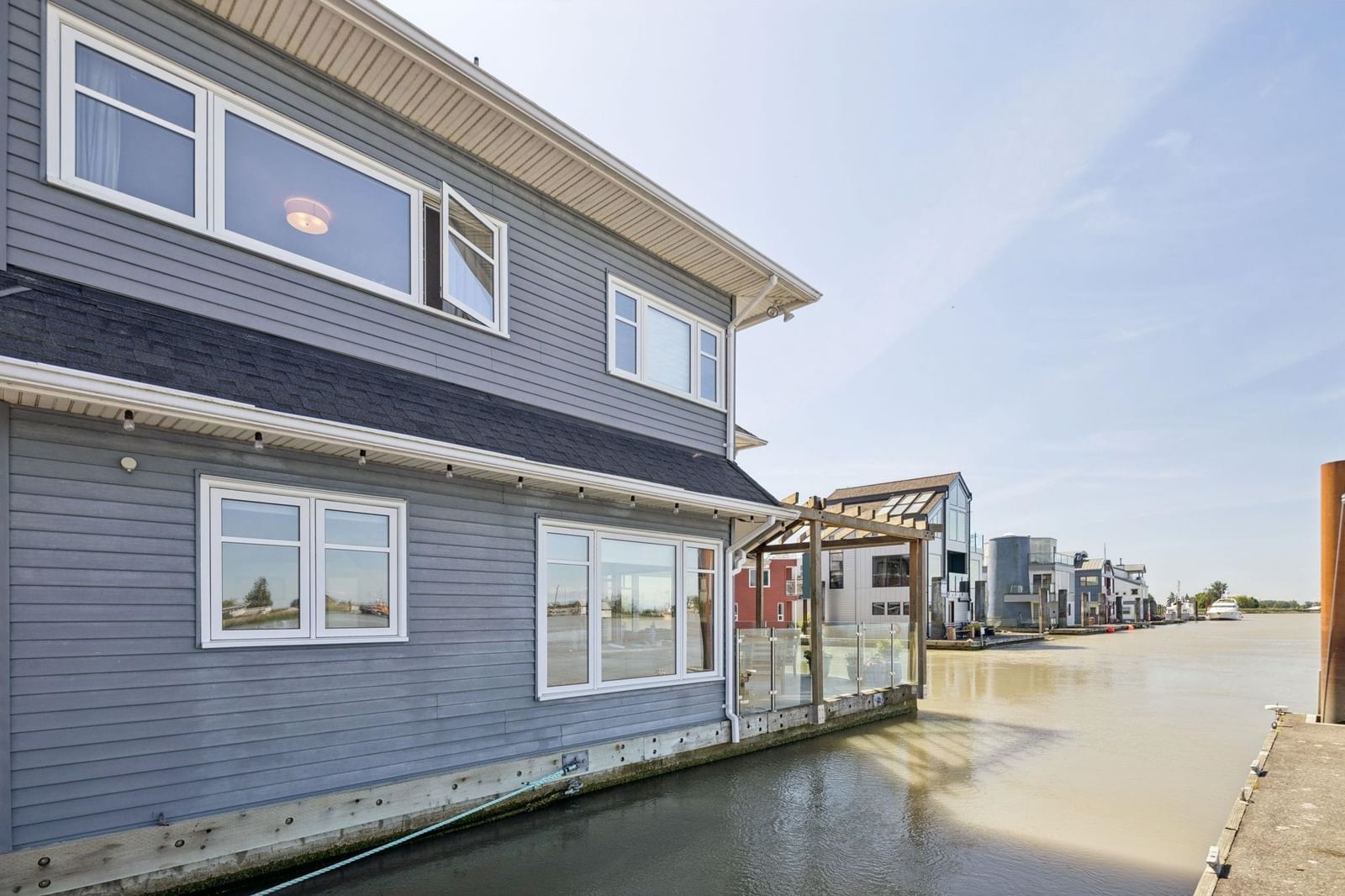 Listing Image 20