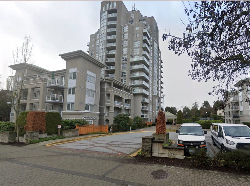 1206 - 10523 University Drive