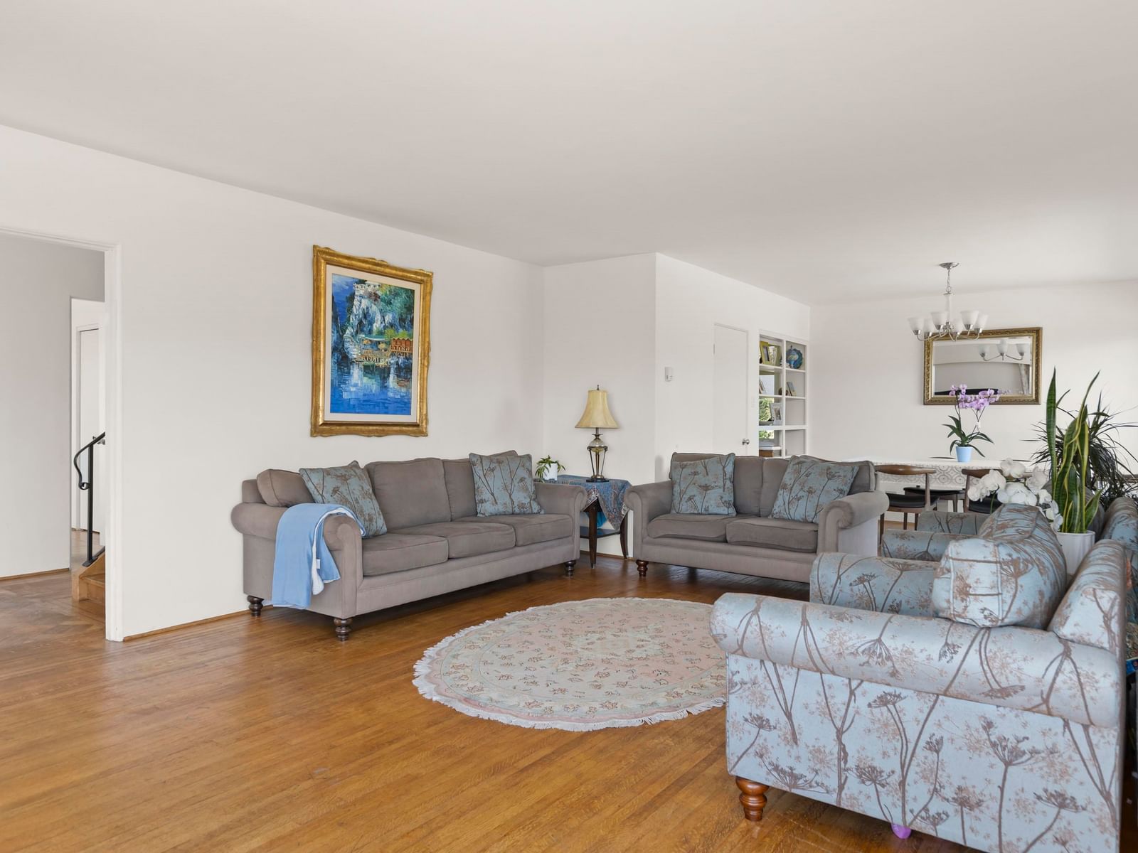 Listing Image 18