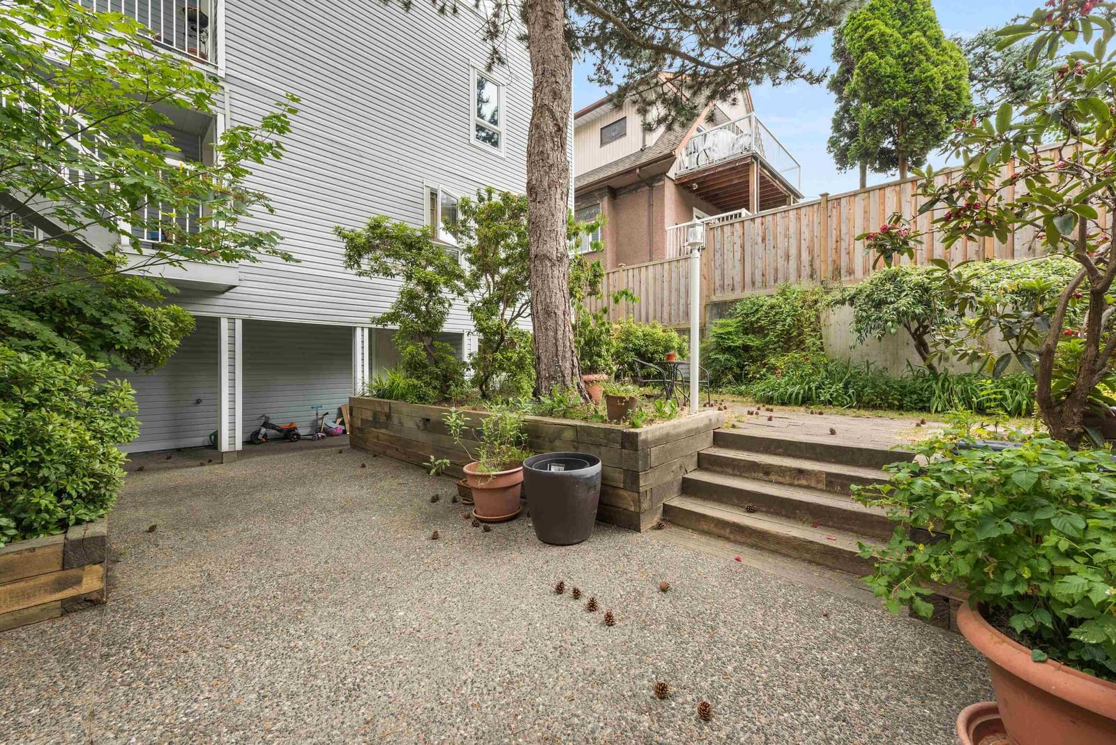 Listing Image 25