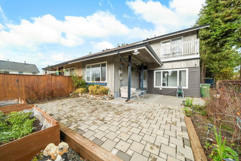 2725 Sandon Drive