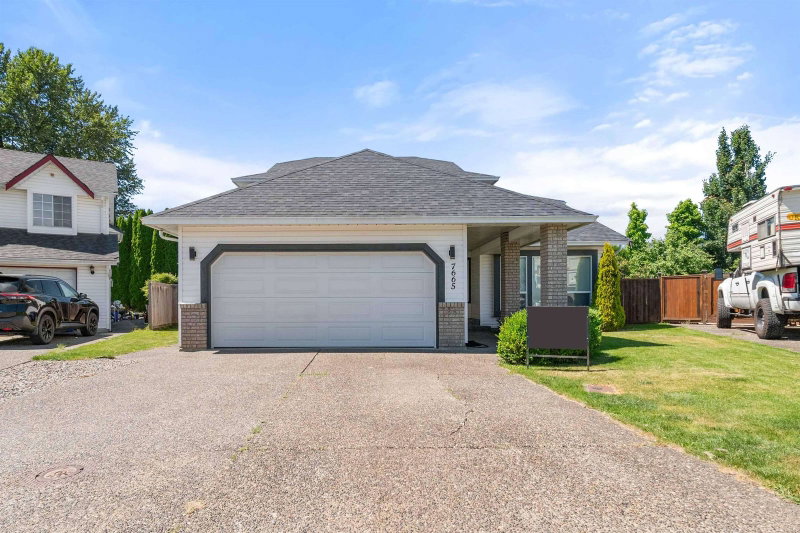7665 Sapphire Drive