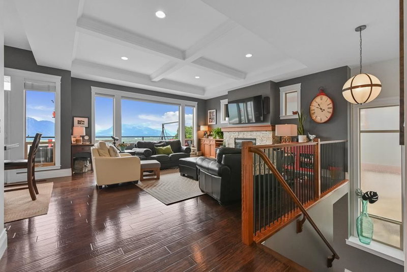 28 - 43540 Alameda Drive